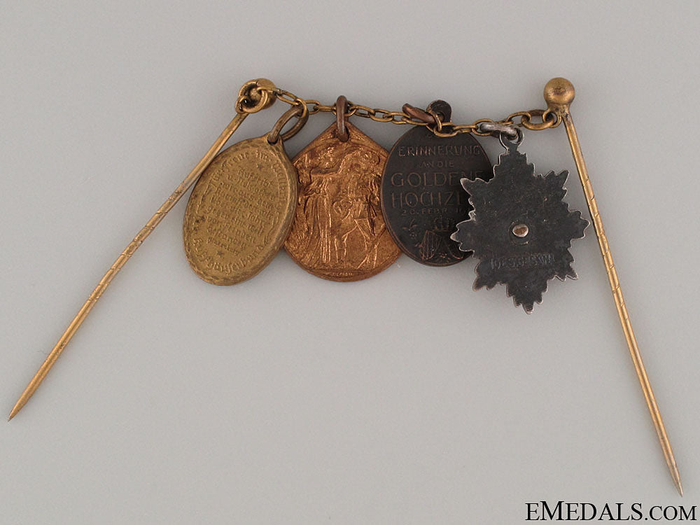 wwi_veteran's_four_miniature_medals_on_chain_7.jpg5245be290cfdf