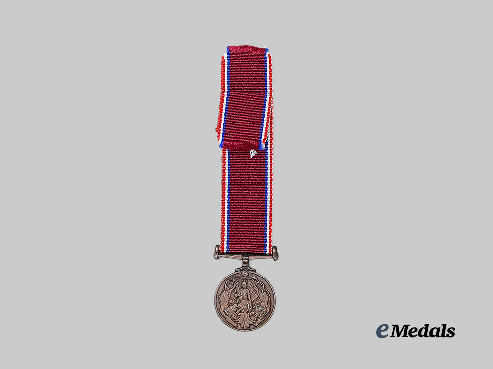 canada,_commonwealth._a_miniature_newfoundland_volunteer_service_medal_e_medals__c7707_4