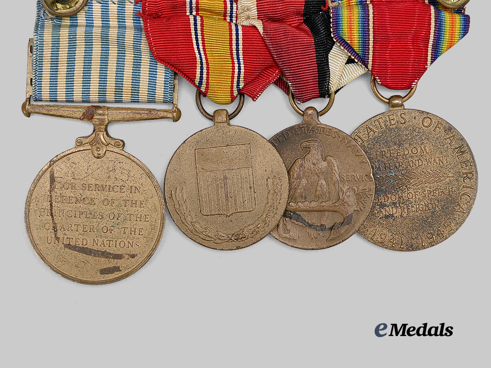 united_states._two_second_war_medal_bars_to_joseph_edwin_twiss,_u_s_navy_e_medals__m0625-146_7