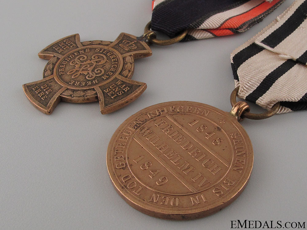 two_german_campaign_medals_80.jpg524b084158b46