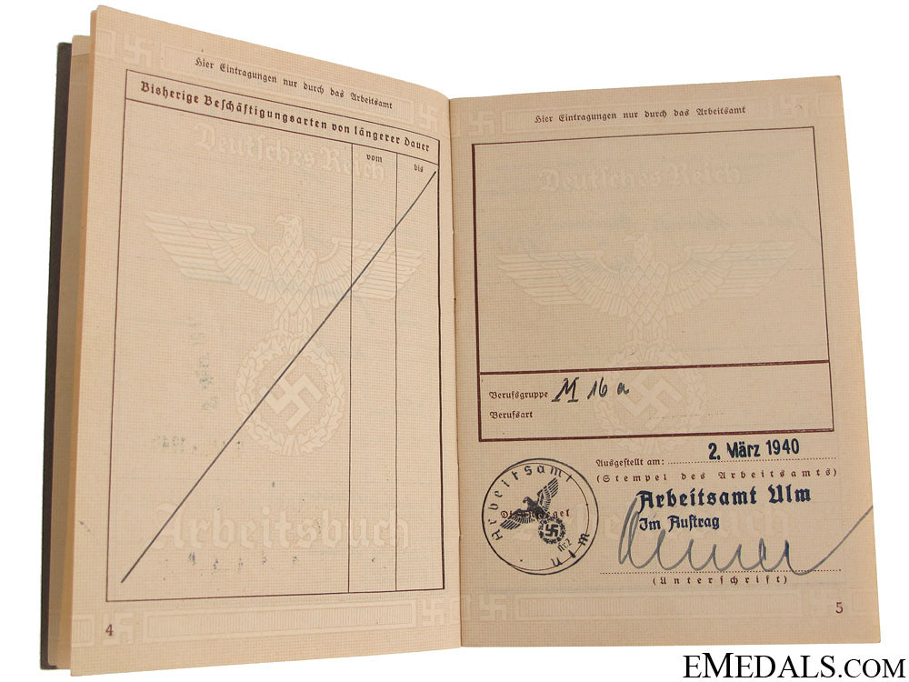 wehrpass,_reisepass&_arbeitsbuch_81.jpg516c0cf892054