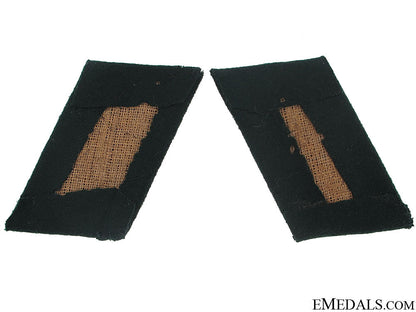 pair_of_collar_tabs-_customs_officer_82.jpg50952328257a5
