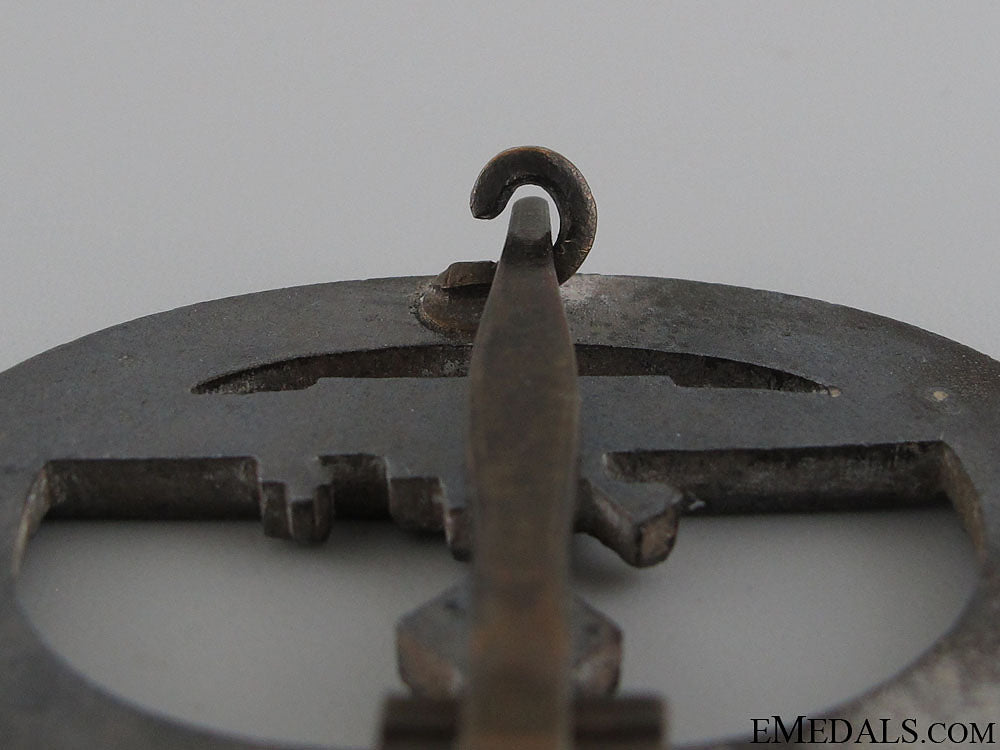 submarine_war_badge_82.jpg5262913c42b0d