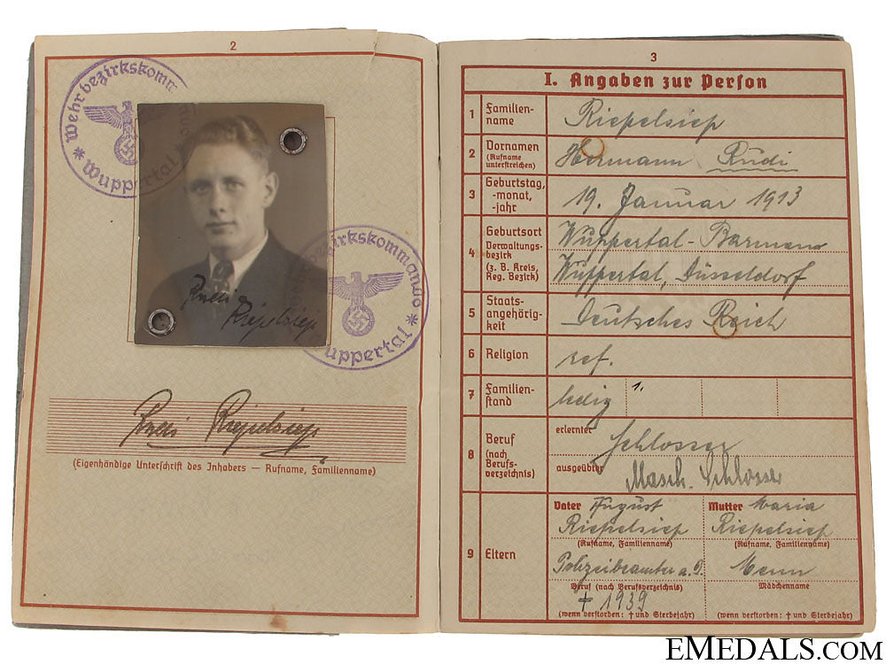 a_well_documented_group_to_a_luftwaffe_pilot_84.jpg50e6eccb8b930