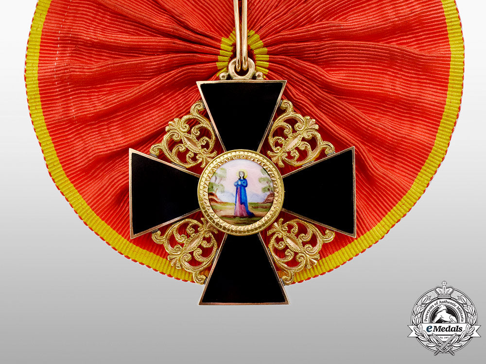 russia,_imperial._an_order_of_st._anne_in_gold,_ii_class_cross,_c.1870_84_m21_mnc4996_1