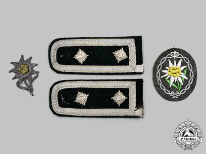 germany,_heer._a_mixed_lof_of_uniform_insignia_85_m21_mnc7511_1