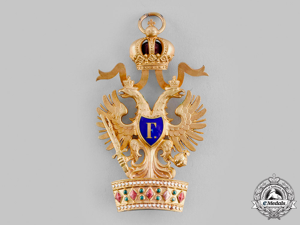 austria,_imperial._an_order_of_the_iron_crown,_collar_with_badge(_rothe_copy)_87_m21_emd1987