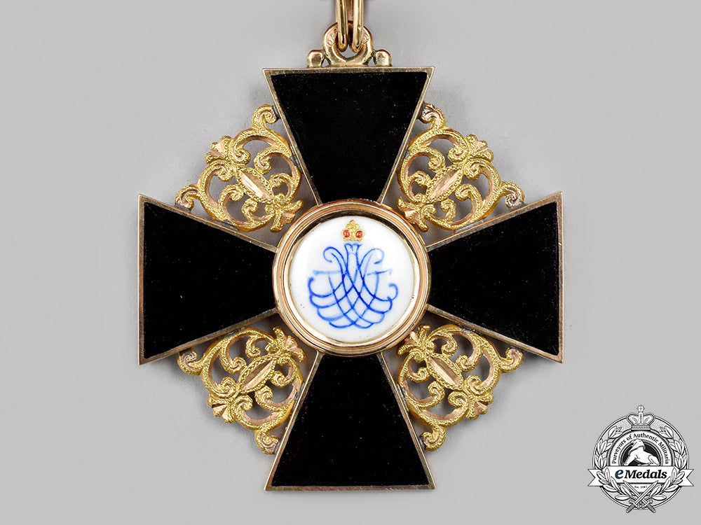 russia,_imperial._an_order_of_st._anne_in_gold,_ii_class_cross,_c.1870_88_m21_mnc4970_1