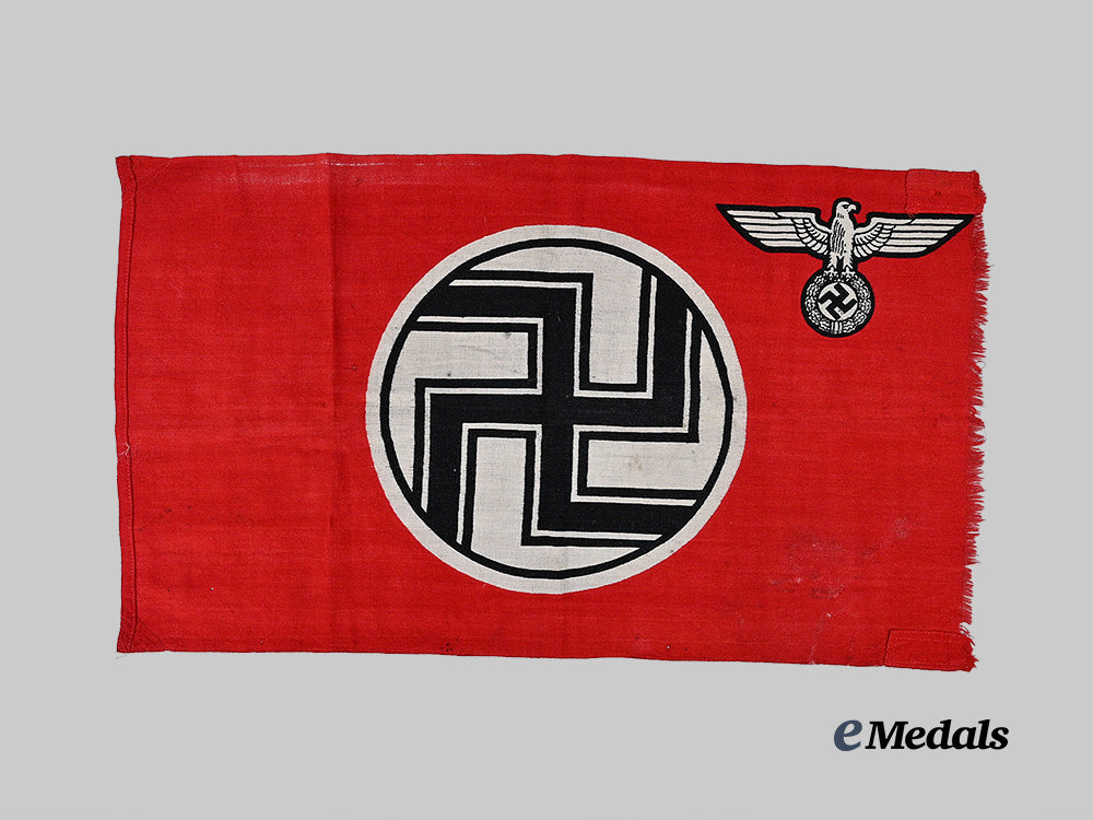 germany,_third_reich._a_state_service_flag,_small_variant_e_medals__g62713_4