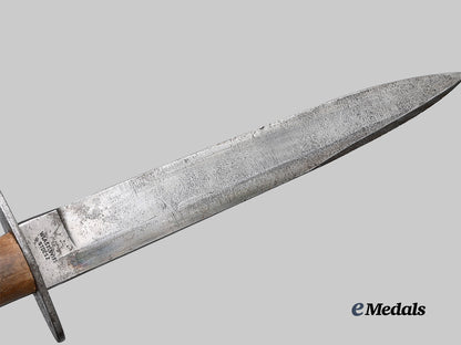 austria,_empire._an_m17_austro-_hungarian_trench_knife,_by_wlaszlovits_stocsz_e_medals__e_u24931_8