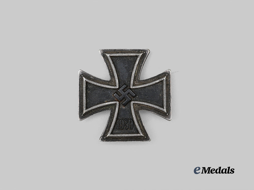 germany,_wehrmacht._a1939_iron_cross_i_class,_by_b._h._mayer_e_medals__g62793_2