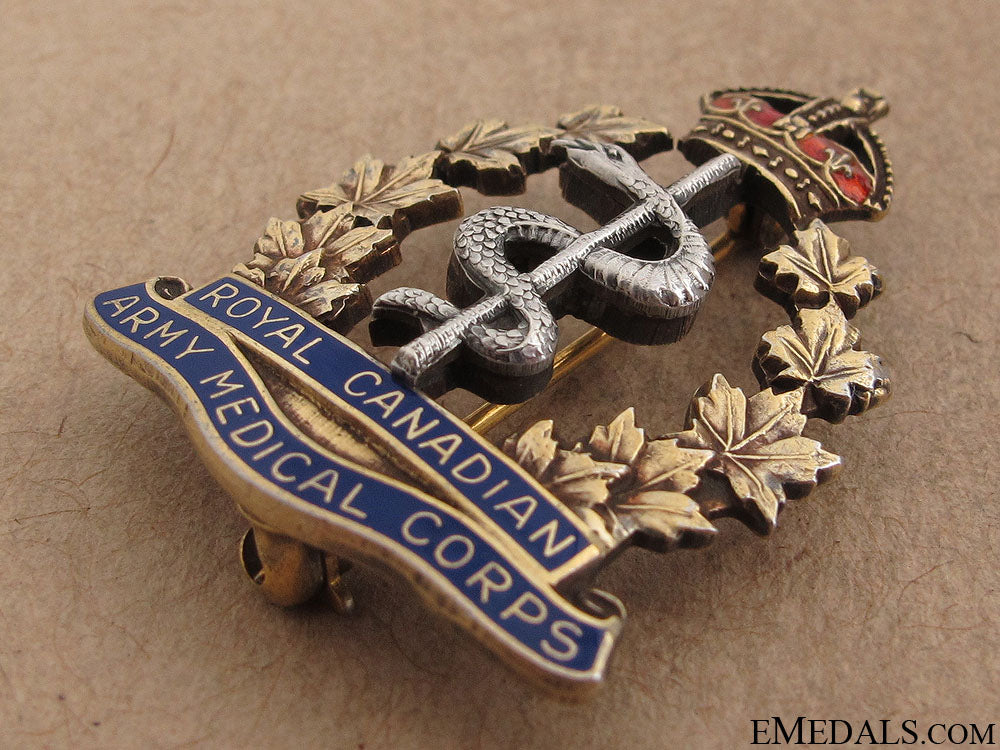 wwii_royal_canadian_medical_corps_pin_by_birks_8.jpg51d2f370cc05f