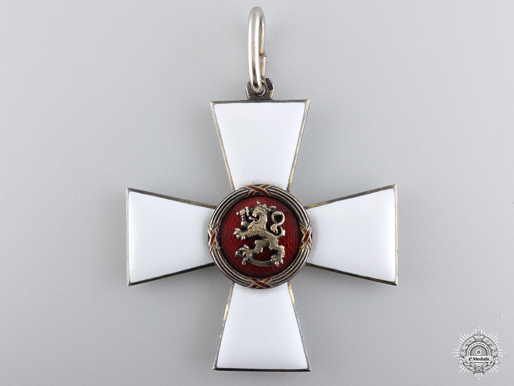 a_finnish_order_of_the_lion;_commander's_neck_cross_8.jpg547f342ba3901