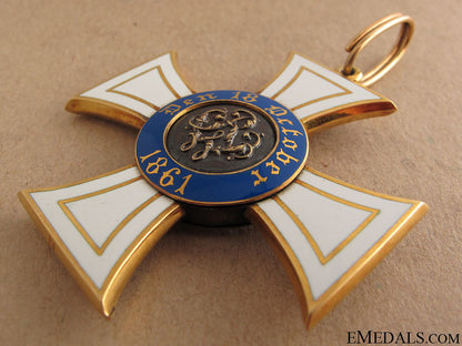 order_of_the_crown-_commander’s_cross_8.jpg5168586e6c2a7