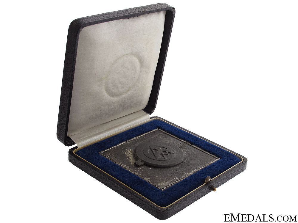 sa_skiing_table_medal_8.jpg51ed84fe6d7bd