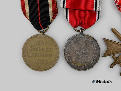 germany,_third_reich._a_mixed_lot_of_awards_for_military_and_civil_service_e_medals__g62617_7