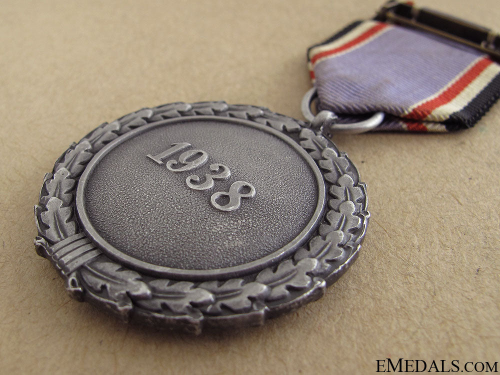 a_luftschutz_medal-_light_version_92.jpg51a358da22386