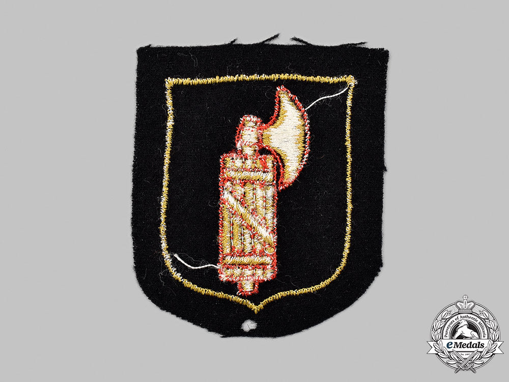 germany,_ss._a_waffen-_ss_italian_volunteer’s_sleeve_insignia_92_m21_mnc8511_1_1