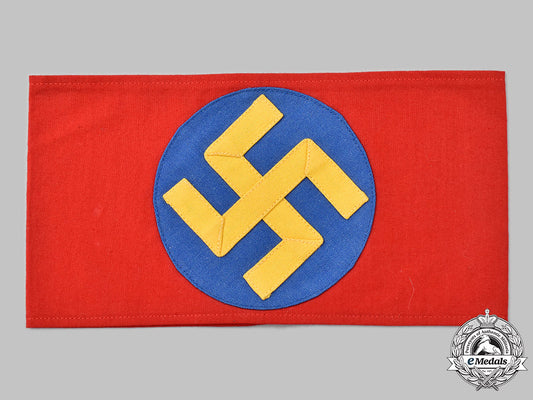 sweden,_kingdom._a_rare_national_socialist_workers’_party_member’s_armband_93_m21_mnc3390
