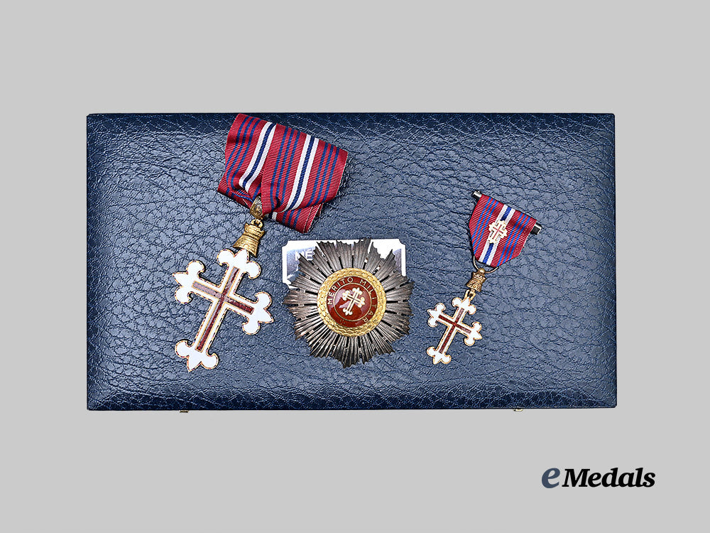 portugal,_republic._an_order_of_military_merit,_grand_officer_set_e_medals__m0625-125_5