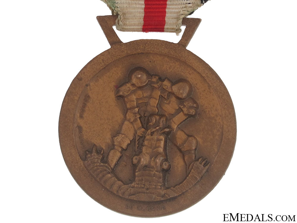 german-_italian_africa_campaign_medal_99.jpg507c1bcb9ddb7