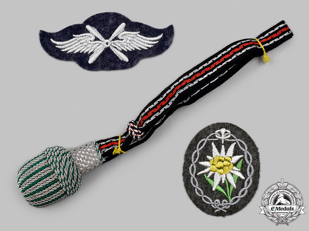germany,_third_reich._a_mixed_lot_of_uniform_accessories_and_insignia_99_m21_mnc7861_1