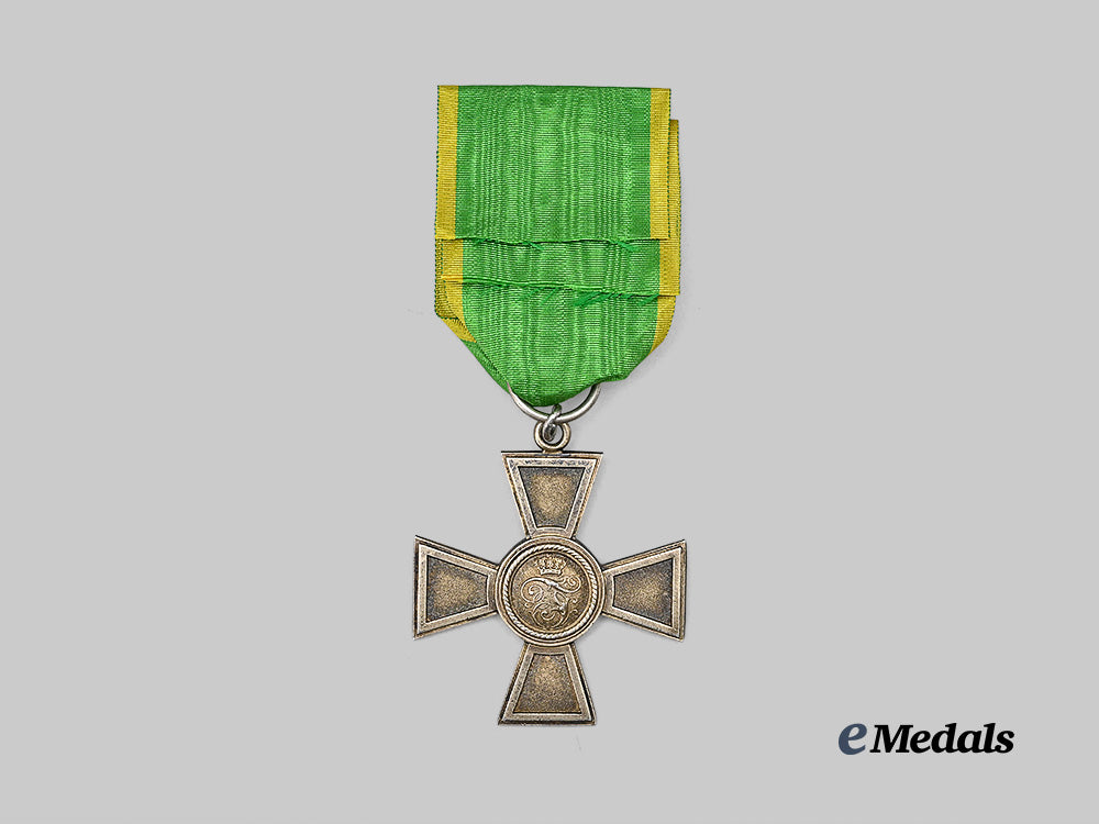 baden,_grand_duchy._an_order_of_the_zähringer_lion,_merit_cross_e_medals__g62786_4