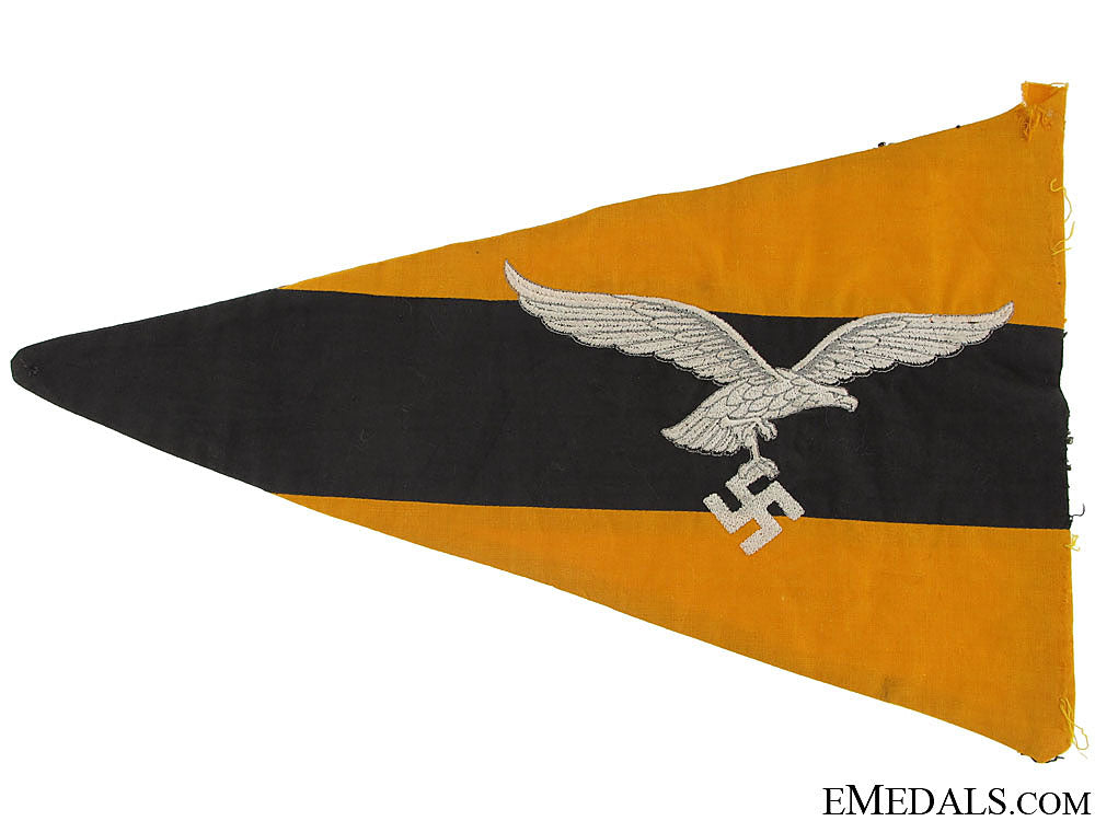 luftwaffe_panzer_reconnaissance_car_pennant_9.jpg50c8bbfcb792c