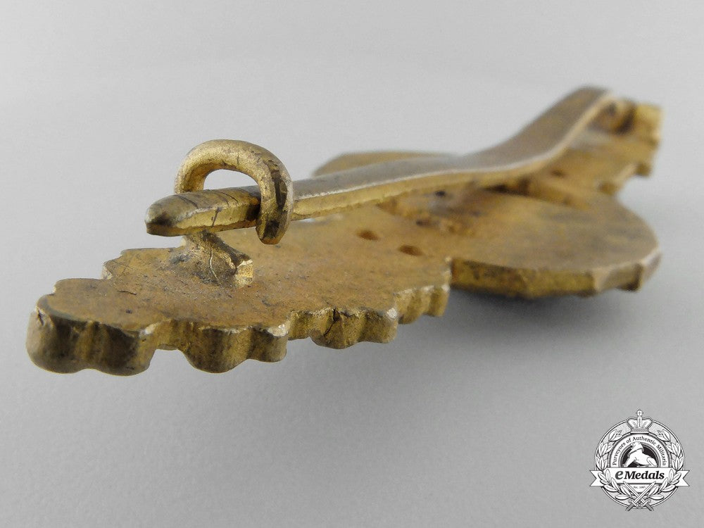 a_gold_grade_reconnaissance_clasp_with_case_to_luftwaffe_oberleutnant_karl_schuh_9_2