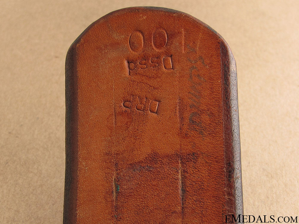 1935_postschutz_belt&_buckle_9.jpg51813ff1066aa