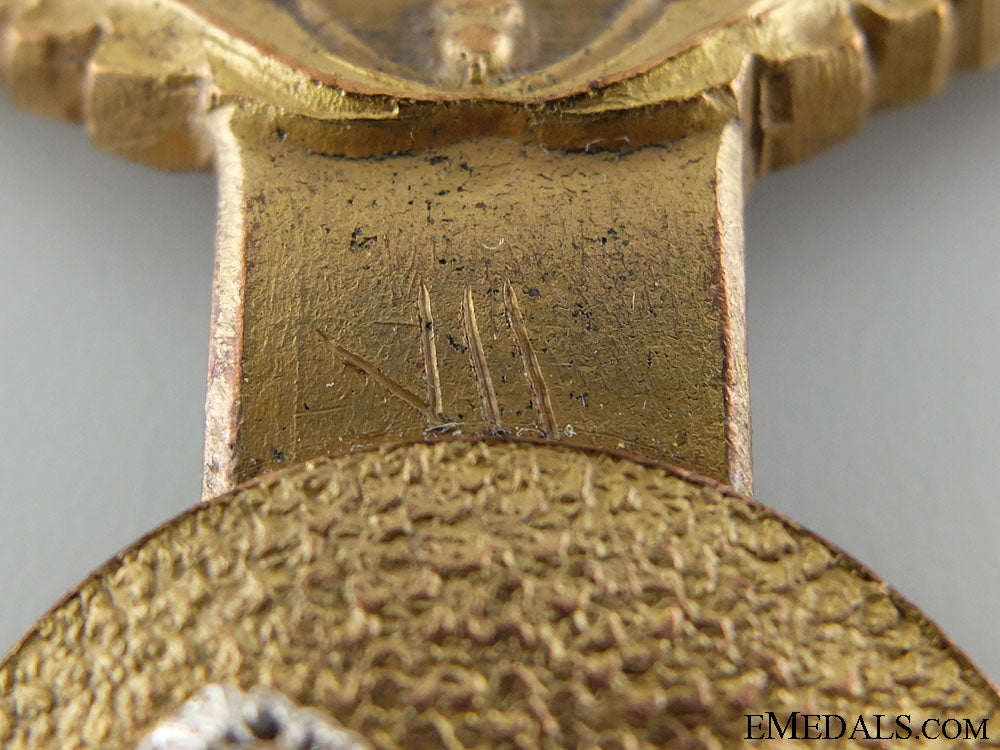 a_first_war_nursing_sister's_buckle_9.jpg5392062c312f9