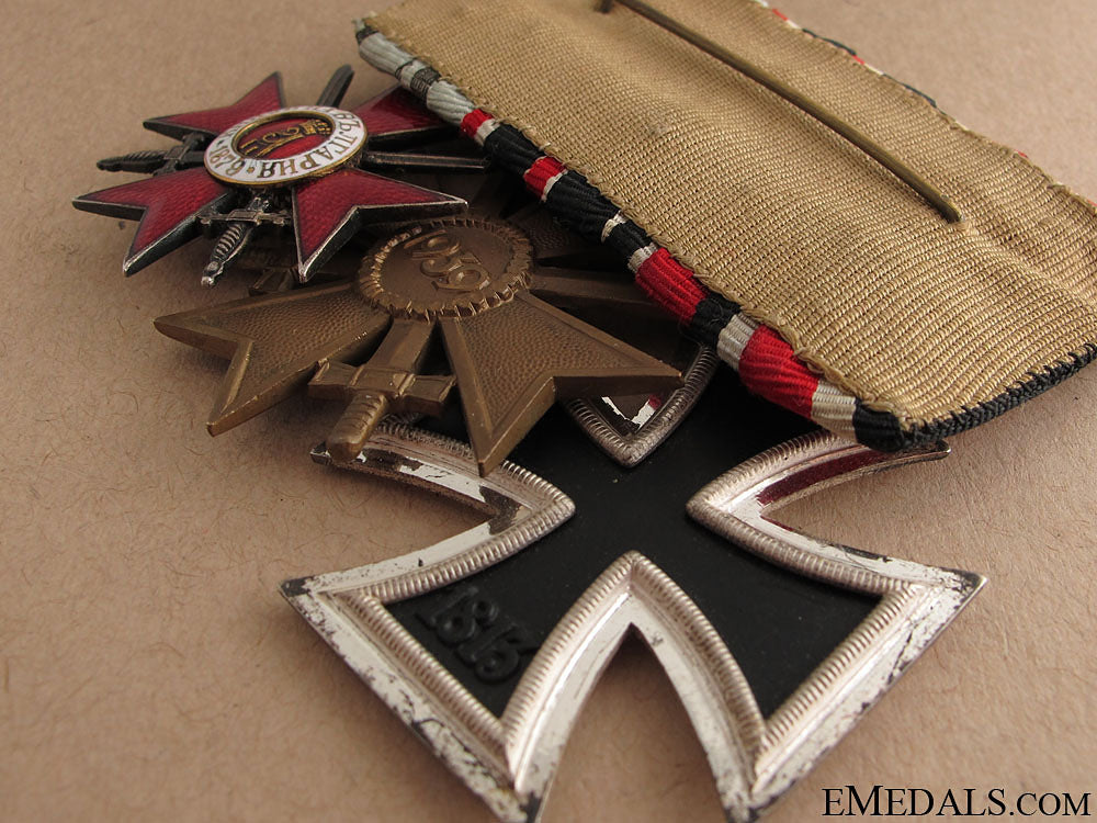 wwii_army_group_of_three_9.jpg51485fe30dc5b