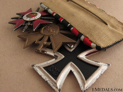 wwii_army_group_of_three_9.jpg51485fe30dc5b