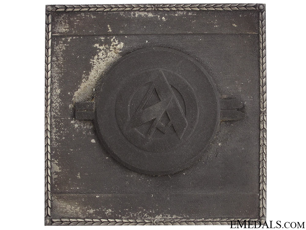 sa_skiing_table_medal_9.jpg51ed85045f677