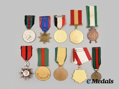 iraq,_republic._a_lot_of_medals&_decorations__a_i1_0312