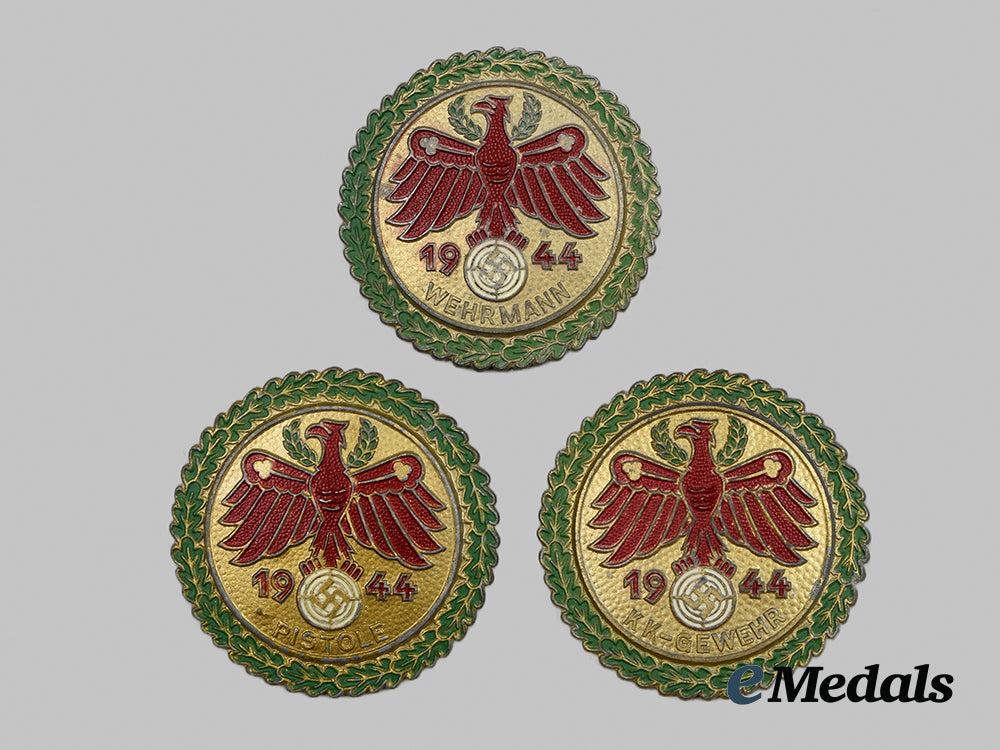 germany,_third_reich._a_complete_set_of_three1944_tirolean_marksmanship_badges__a_i1_0411