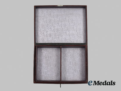 germany,_imperial._a_lockable_first_war_veteran’s_iron_cross_chest__a_i1_0436