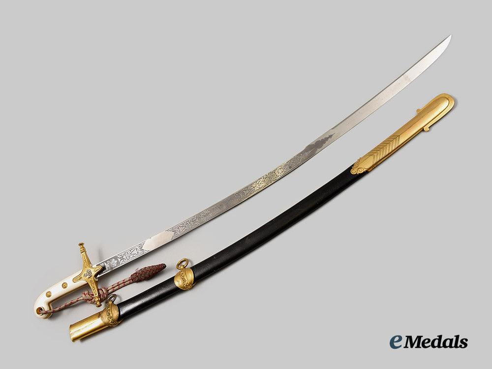 united_kingdom._a_e_r_i_i_general_officer's_scimitar_ceremonial_sword_by_wilkinson_sword_of_london__a_i1_0587-(1)