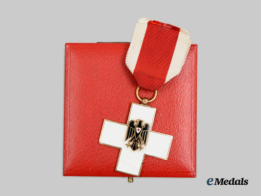 germany,_third_reich._a_cased_honour_cross_of_the_german_red_cross,_i_i_i_class,_type_i_i__a_i1_0673