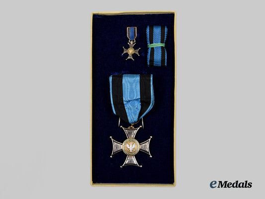 poland,_republic._an_order_of_military_virtue_with_miniature,_type_v_i,_c.1945__a_i1_0926