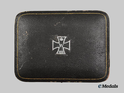 germany,_imperial._a_superb_iron_cross_presentation_set_for_a_first_world_war_combatant,_with_custom_case__a_i1_1323