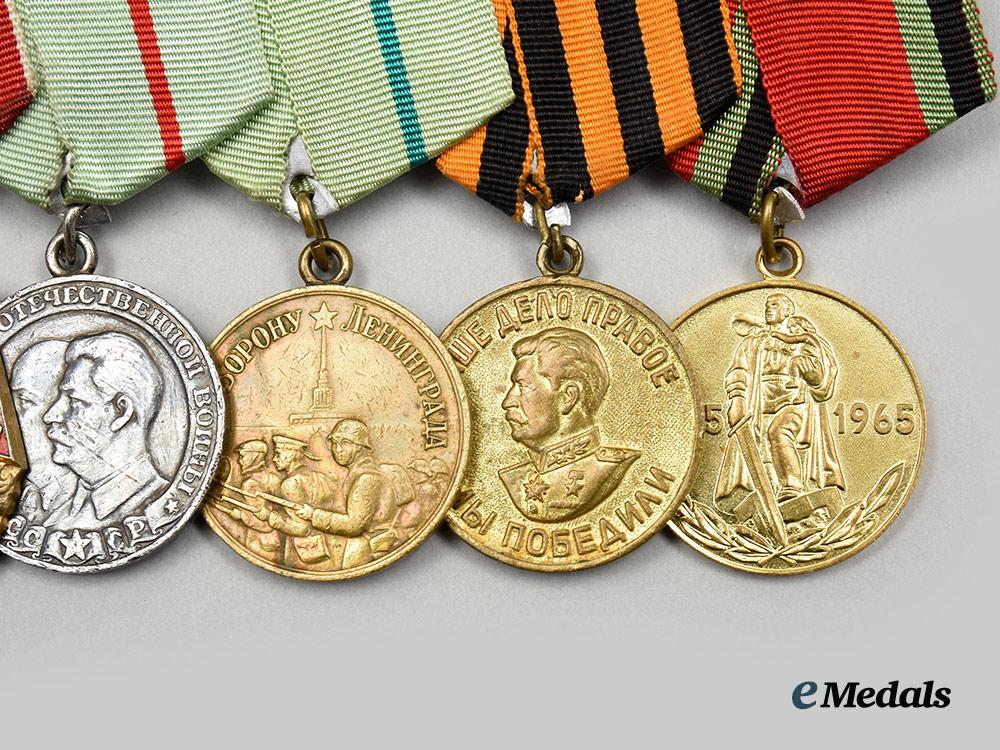 russia,_soviet_union._a_red_banner_medal_bar_for_a_second_world_war_combatant_and_partisan__a_i1_1780