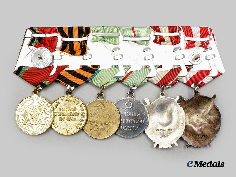 russia,_soviet_union._a_red_banner_medal_bar_for_a_second_world_war_combatant_and_partisan__a_i1_1781