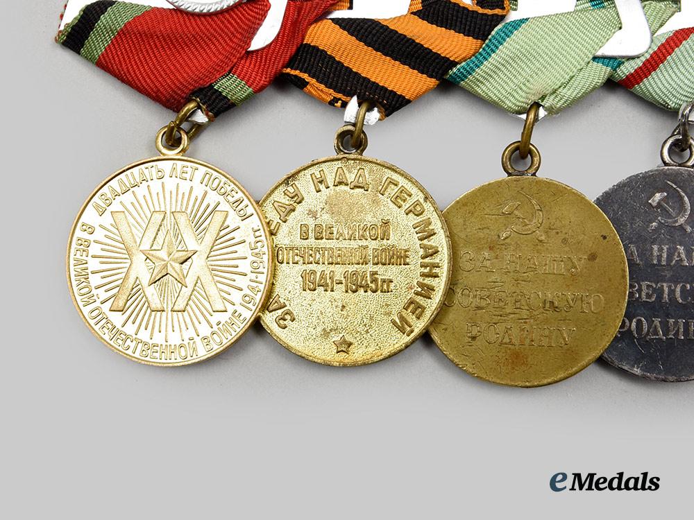 russia,_soviet_union._a_red_banner_medal_bar_for_a_second_world_war_combatant_and_partisan__a_i1_1782