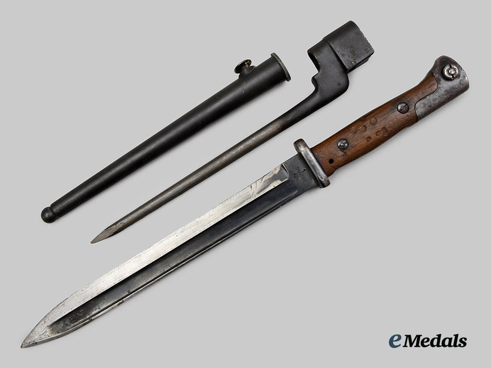 international._a_lot_of_four_bayonets(_karabiner98k_x2/_m1897/05/_no.4_mk_i_i)__a_i1_2018
