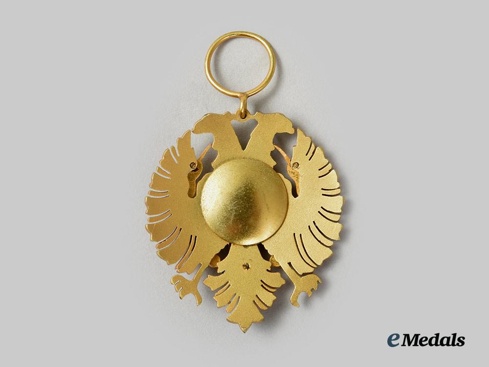 albania,_kingdom._an_order_of_besa(_order_of_fidelity),_v._class_knight_breast_badge,_c.1940__a_i1_2293
