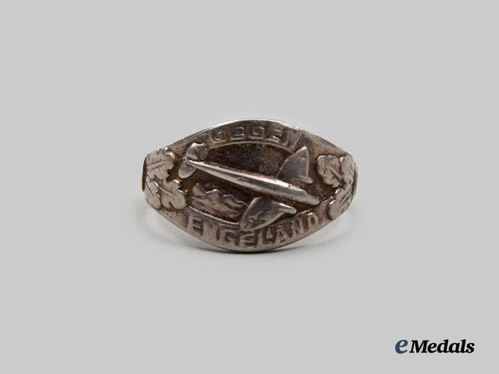 germany,_wehrmacht._an_anti-_british_propaganda_ring_in_silver__a_i1_2449