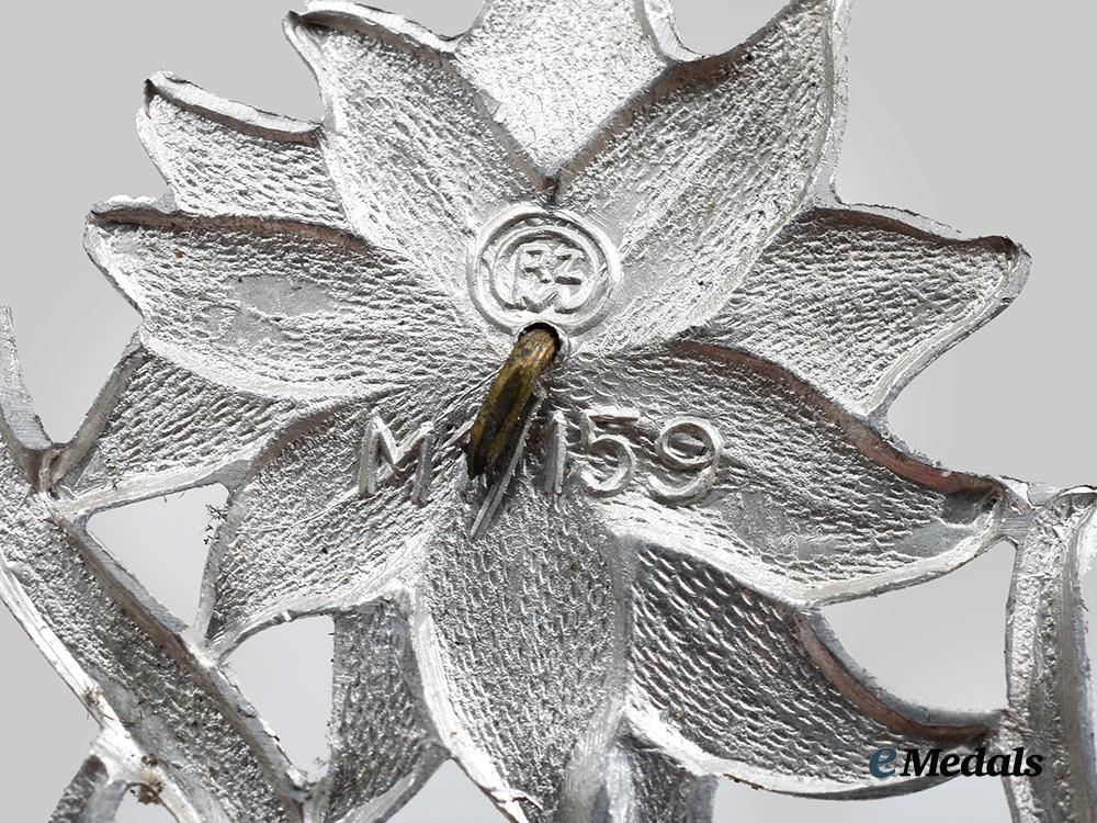 germany,_third_reich._a_mixed_lot_of_cap_and_badge_insignia__a_i1_2523