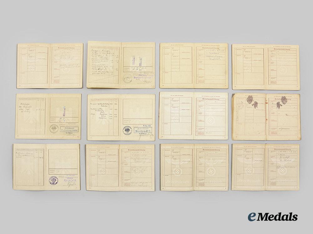 germany,_third_reich._a_mixed_lot_of_arbeitsbücher__a_i1_2567