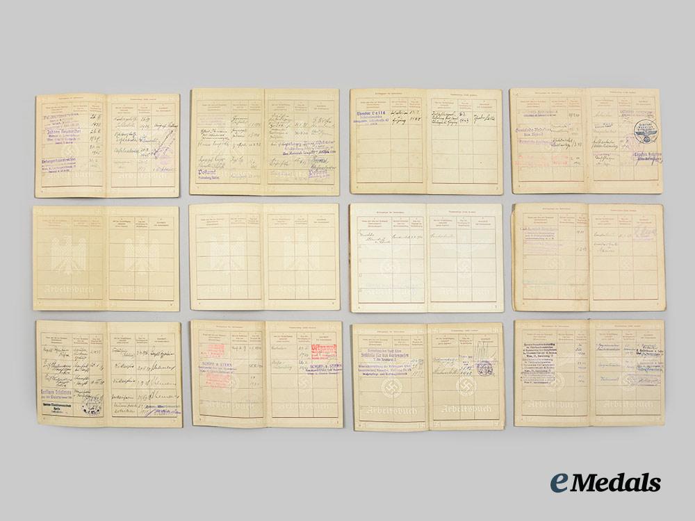 germany,_third_reich._a_mixed_lot_of_arbeitsbücher__a_i1_2569